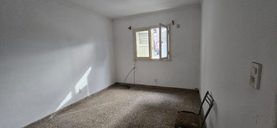 VENTA DE DEPARTAMENTO 2 DORMITORIOS UBICADO EN CALLE CORDOBA.