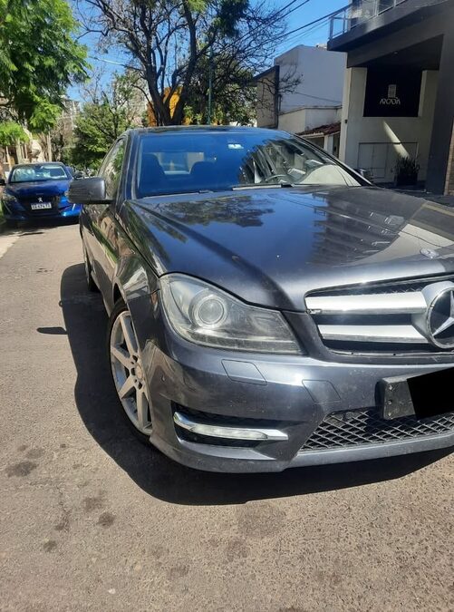MERCEDES BENZ C250 COUPE BLUEEFFICIENCY AT SPOR AÑO 2.014