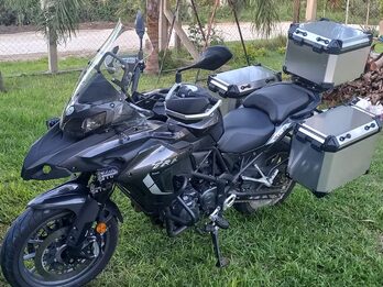 VENDO BENELLI TRK 502