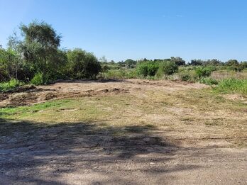 En venta importante terreno