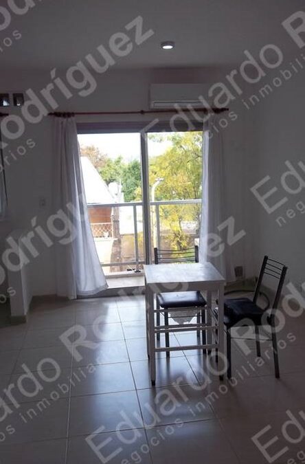 En venta excelente monoambiente – edificio calle Villaguay 1165