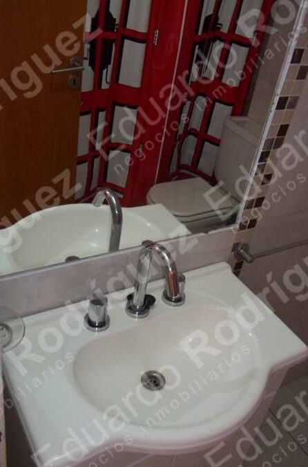 En venta excelente monoambiente – edificio calle Villaguay 1165