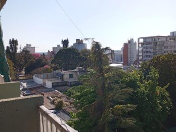 Vendo departamento con cochera