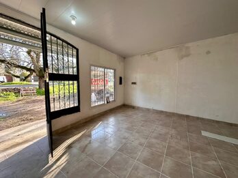 ✅ALQUILO LOCAL COMERCIAL EN AV DE LAS AMÉRICAS $700.000