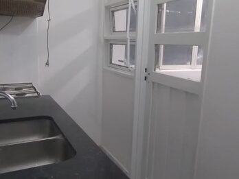 Alquilo monoambiente semiamoblado