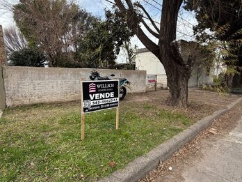 VENTA | AMPLIO TERRENO – PARANÁ