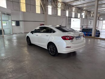 CRUZE 4P 1.4T LT MT 4P - AÑO 2022 - 91.018KM