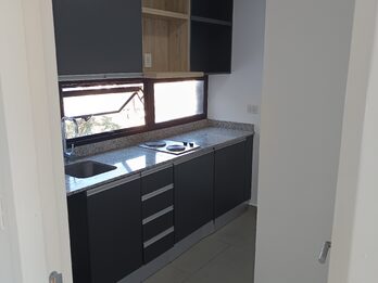 DUEÑO VENDE - 1 DORM - NUEVO - FRENTE A PLAZA BOMBERO - Dpto. 11ºC - FINANCIACIÓN HASTA 50% en U$S o UVAS