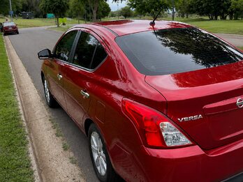 NISSAN VERSA 1.6 ADVANCE PURE DRIVE F2 M/T - AÑO 2.018