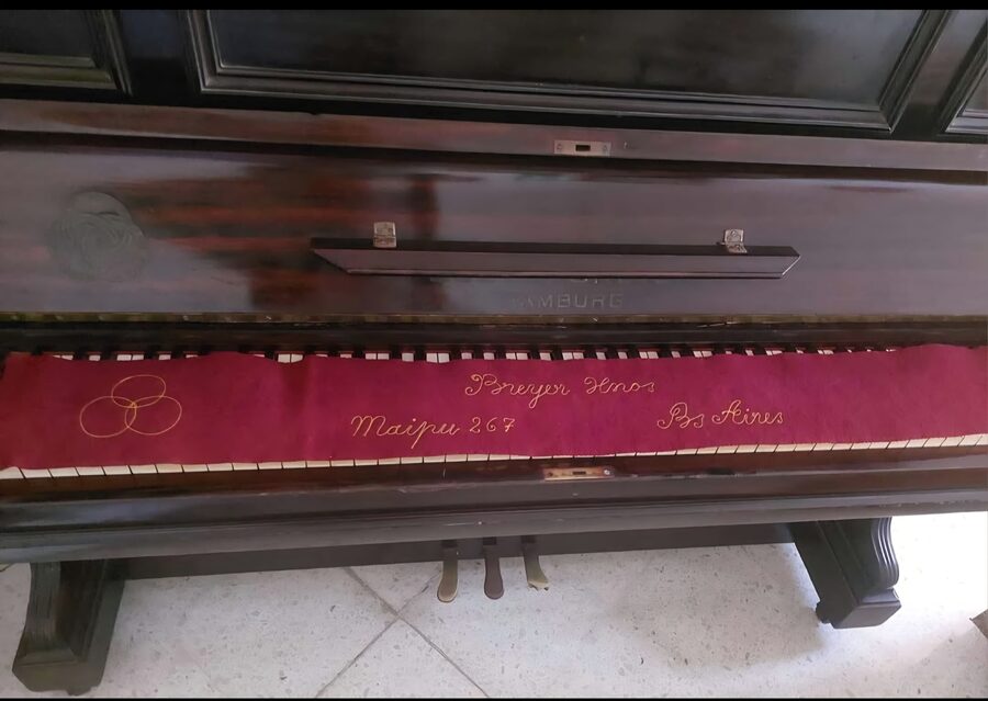 Piano Gustavo Breyer Hamburg