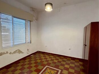 Casa de 2/3 dormitorios a refaccionar