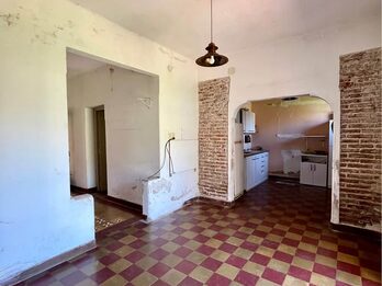 Casa de 2/3 dormitorios a refaccionar