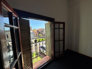 SE ALQUILA LOFT UN DORMITORIO PERON Y ALEM. PRECIO FINAL
