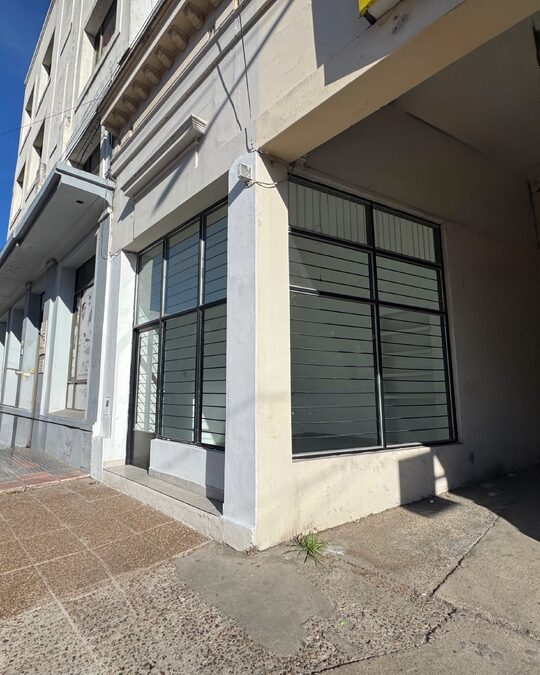 ALQUILER LOCAL COMERCIAL CENTRICO