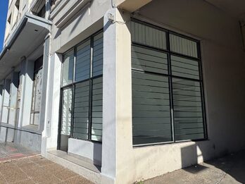 ALQUILER LOCAL COMERCIAL CENTRICO