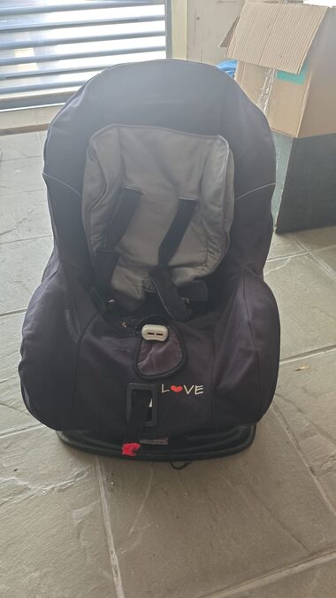VENDO BUTACA PARA AUTO