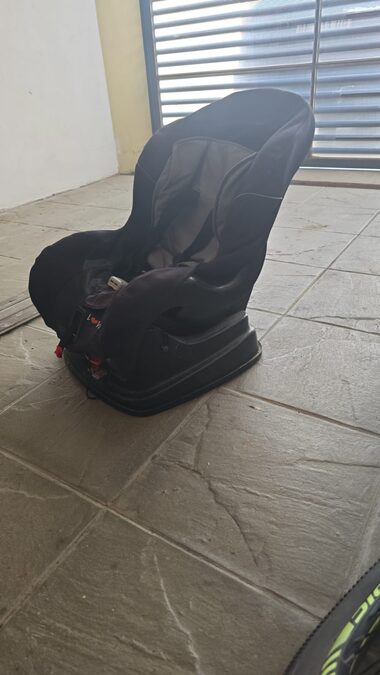VENDO BUTACA PARA AUTO
