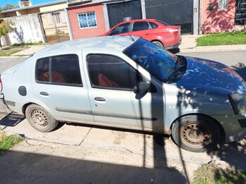 Vendo Clio 2005