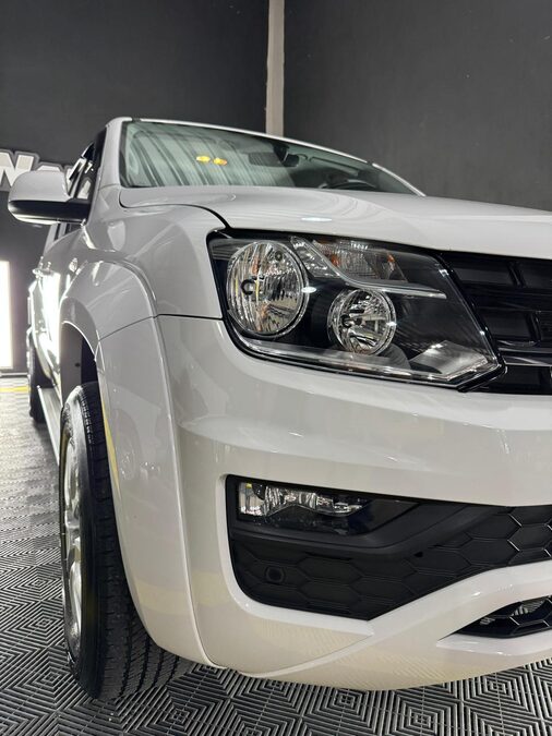 VOLKSWAGEN AMAROK 2.0TD CONFORT 4X2 AT 180HP - AÑO 2.021