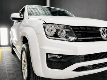VOLKSWAGEN AMAROK 2.0TD CONFORT 4X2 AT 180HP - AÑO 2.021