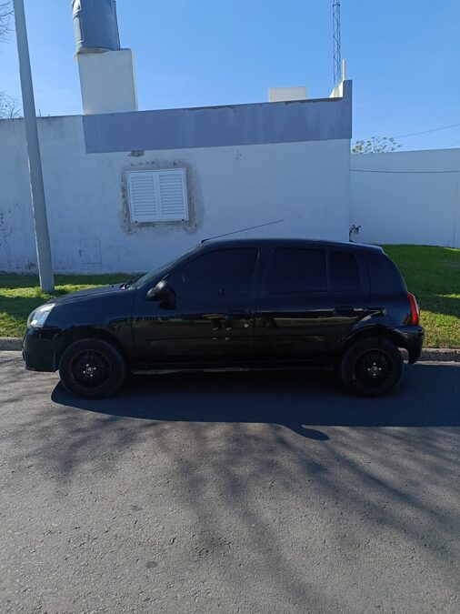 Clio expresión pack 2 2014, excelente estado.-