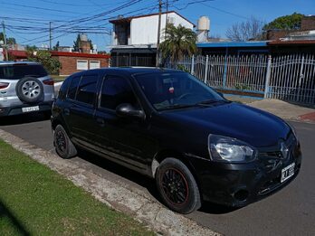 Clio expresión pack 2 2014, excelente estado.-