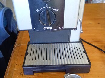 Vendo Cafetera Oster para café Expresso