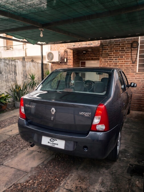 Renault Logan 1.6 Luxe
