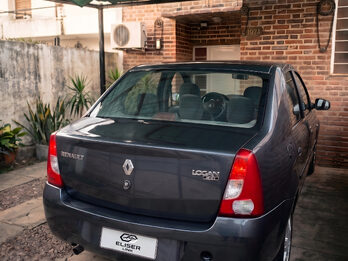 Renault Logan 1.6 Luxe