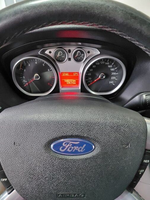 FORD FOCUS GHIA. MOD. 2008 GNC. EXCELENTE ESTADO.