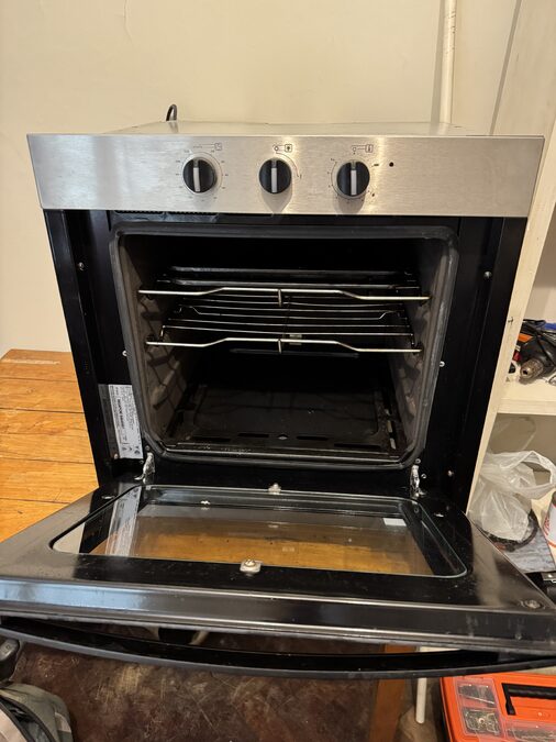 Horno empotrable a gas con grill eléctrico (Multigas) Orbis 960APO 70L acero
