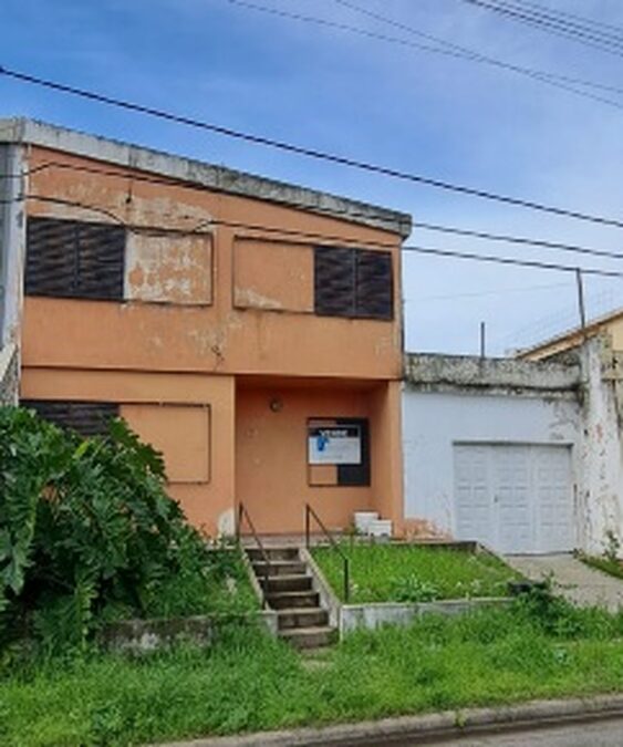 VENDO BARRIO AATRA III