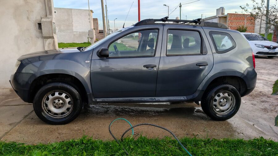 Duster 1.6 Confort Plus Hermosa