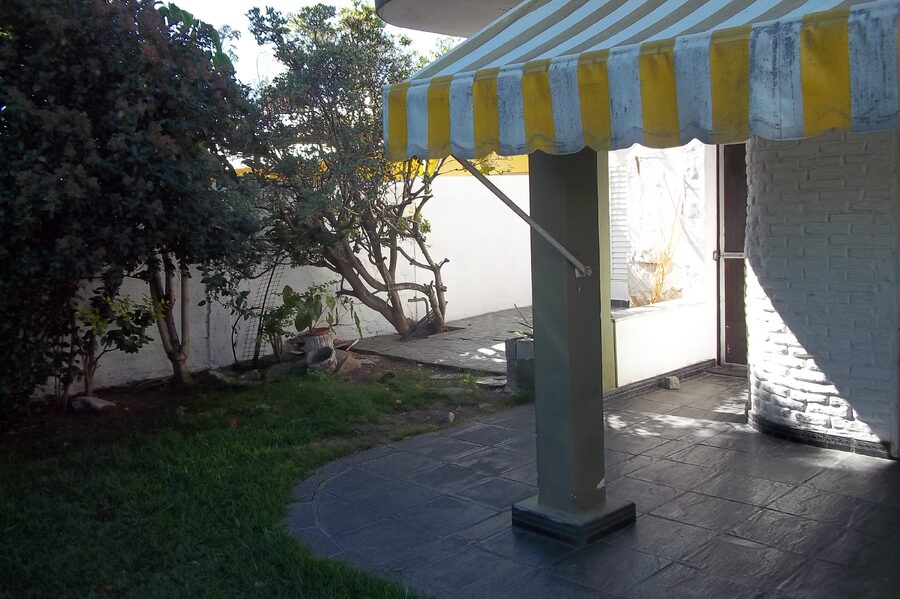 En venta excelente chalet z/Antonio Crespo