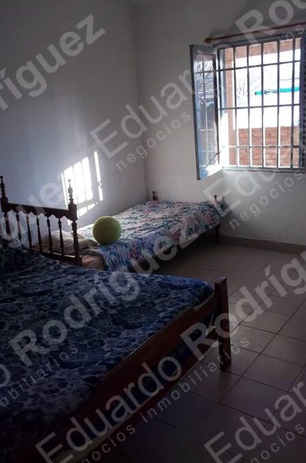 En venta excelente chalet – R.N 18