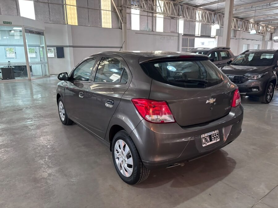 ONIX 1.4 LT MT 5P - AÑO 2013 - 136.273KM