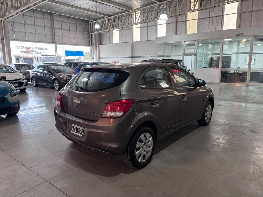 ONIX 1.4 LT MT 5P - AÑO 2013 - 136.273KM