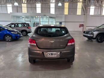 ONIX 1.4 LT MT 5P - AÑO 2013 - 136.273KM