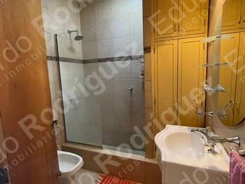 En venta excelente chalet – calle Estado de Israel