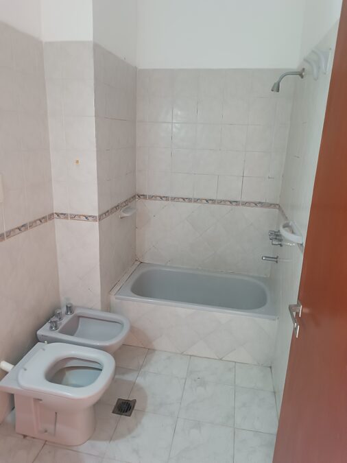 Se alquila excelente departamento céntrico – un dormitorio