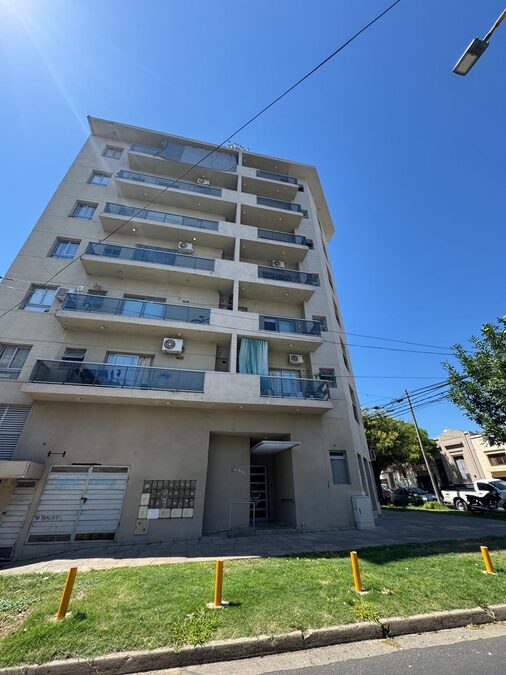 ALQUILER DEPARTAMENTO UN DORMITORIO  La Rioja y Rosario del Tala