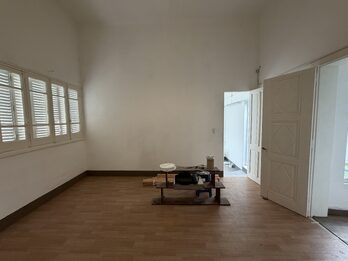 Alquiler Casa 2 dormitorios con cochera – Zona Victoria y Salta