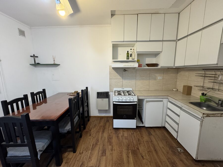 ALQUILER - DEPARTAMENTO 1 DORMITORIO CON PATIO SECO