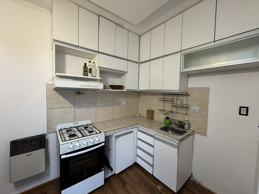 ALQUILER - DEPARTAMENTO 1 DORMITORIO CON PATIO SECO