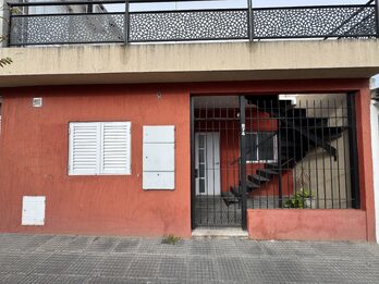 ALQUILER - DEPARTAMENTO 1 DORMITORIO CON PATIO SECO