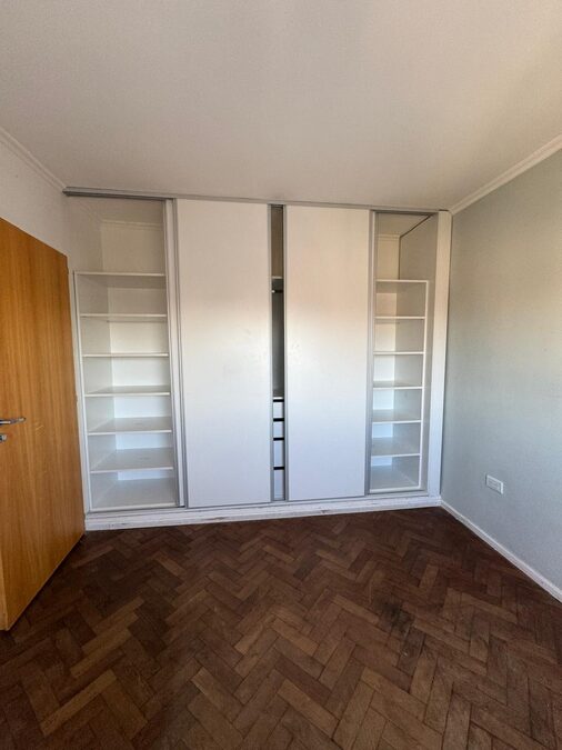 ALQUILER – Depto 3 dormitorios con cochera | Zona Casa de Gobierno / Facultades