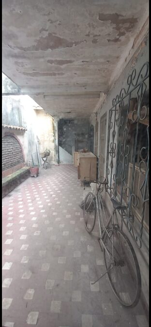 VENDO CASA A REMODELAR ZONA CENTRO PARANÁ. OPORTUNIDAD!