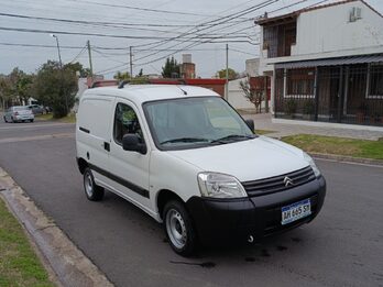 VENDO CITROEN BERLINGO 2025