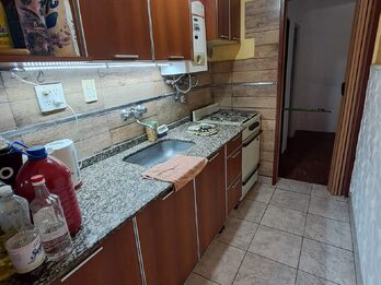 ALQUILO CASA 3 DORM,COCHERA 3 AUTOS ZONA PARQUE MAININI