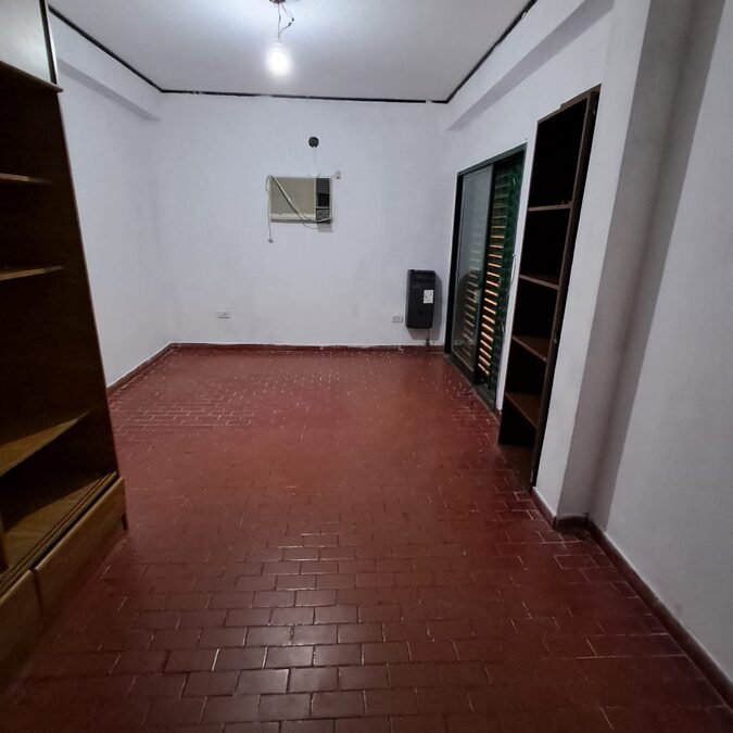 ALQUILO CASA 3 DORM,COCHERA 3 AUTOS ZONA PARQUE MAININI